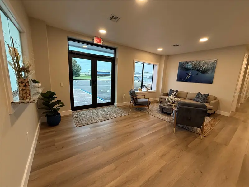3699 Airfield Dr W, FL
