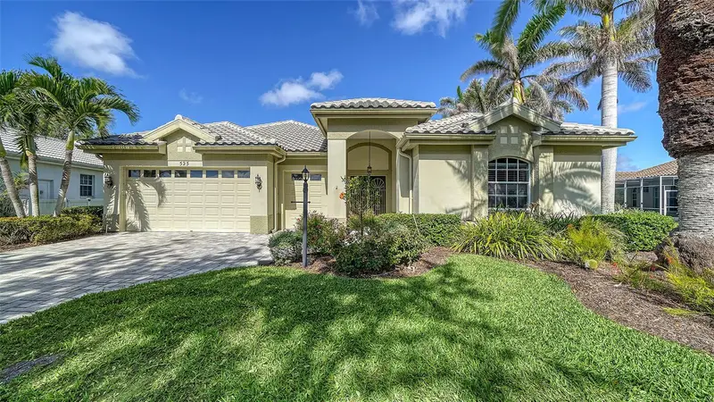 525 Cheval Dr, FL