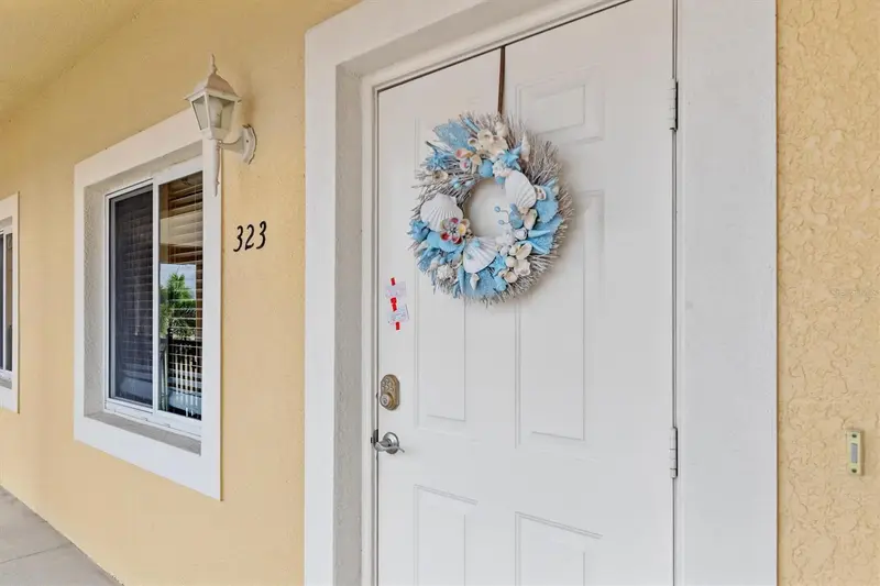 7196 N Plum Tree #323, FL