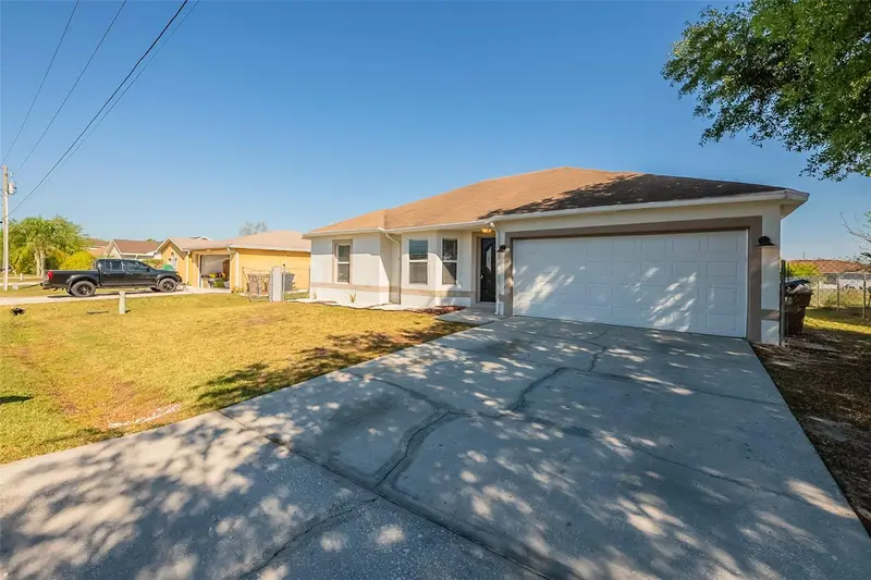 104 Birmingham Dr, FL