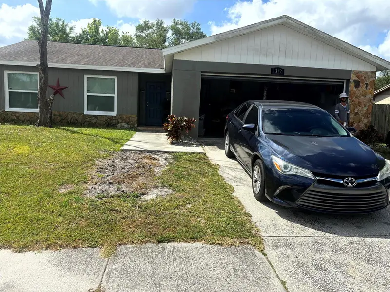 1312 Foxboro Dr., FL