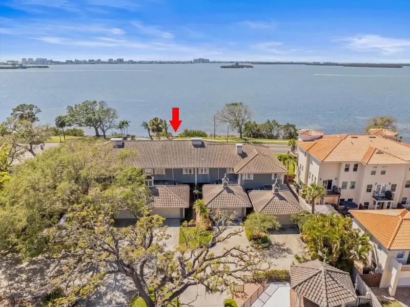 2087 Edgewater Drive, FL