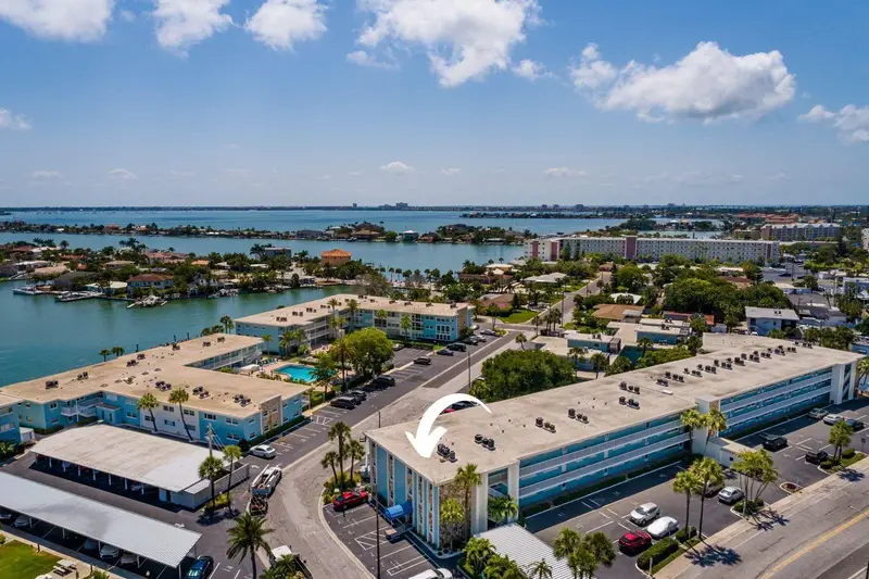6161 Gulf Winds Dr #338, FL