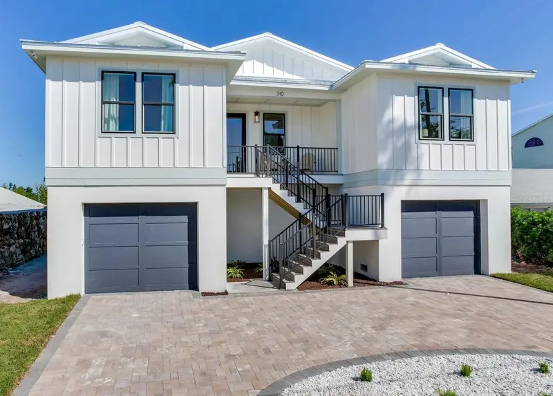 8555 Heron Lagoon Cir, FL