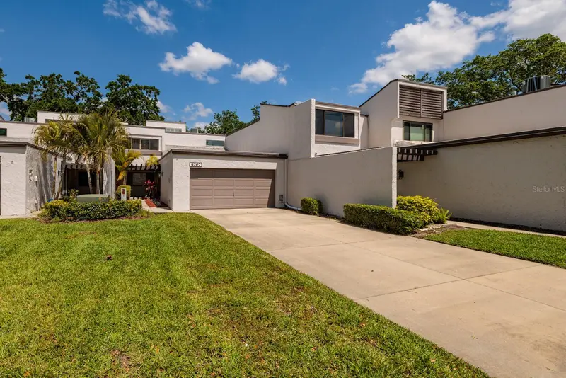 4207 Fairway Run, FL
