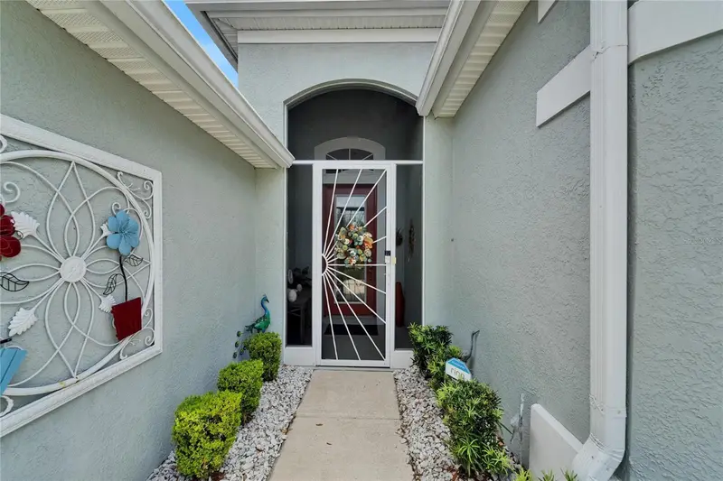 1102 Emerald Dunes Dr, FL