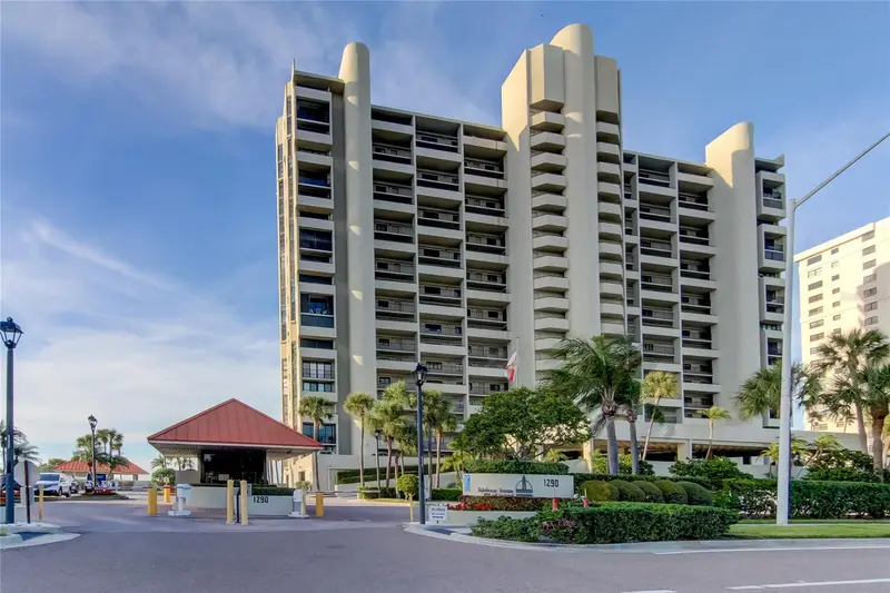 1290 Gulf Blvd #1102, FL