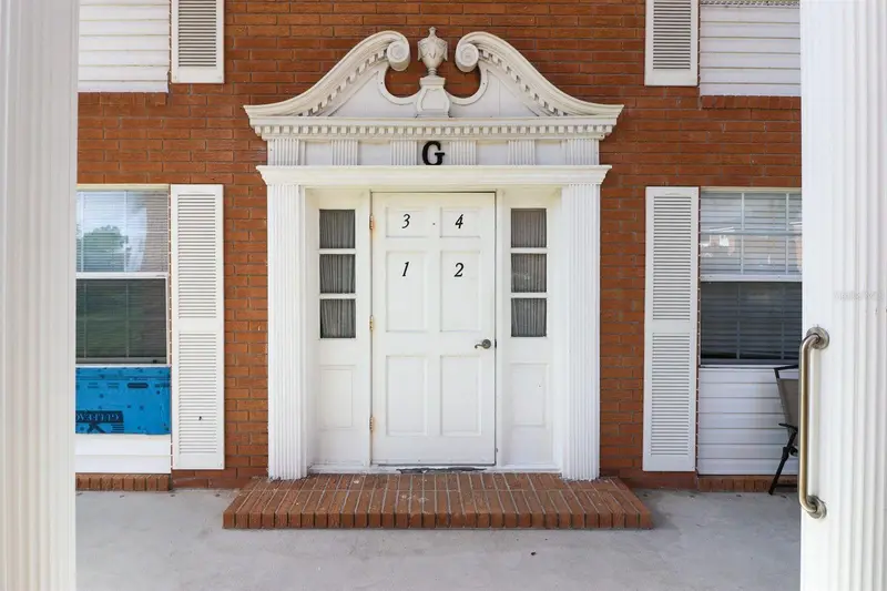 4158 Tamiami Trl #G1, FL