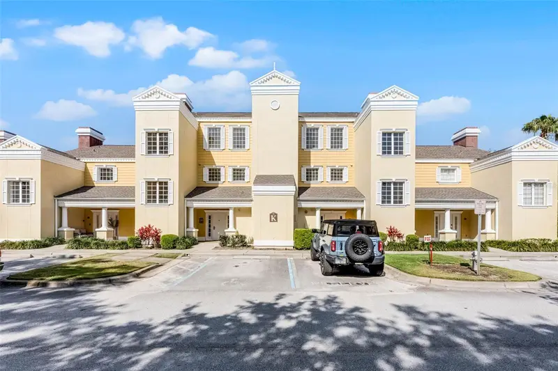 1322 Seven Eagles Ct #301, FL
