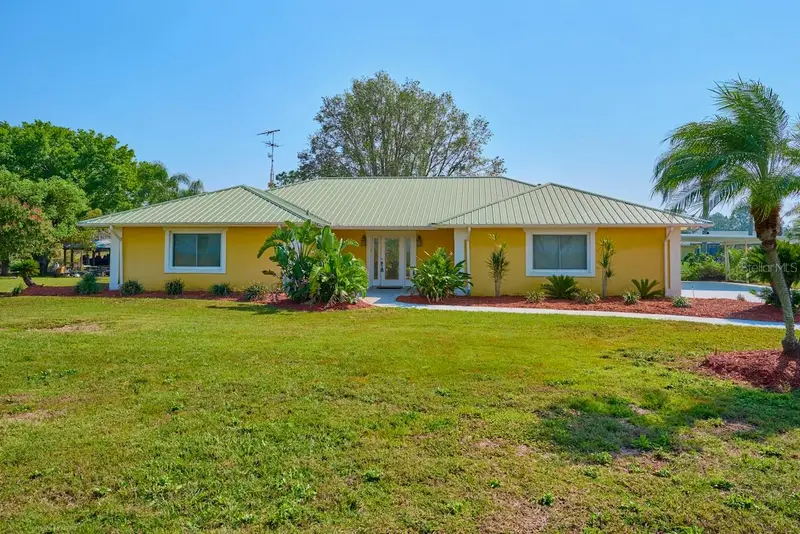 6589 Banyan Dr, FL
