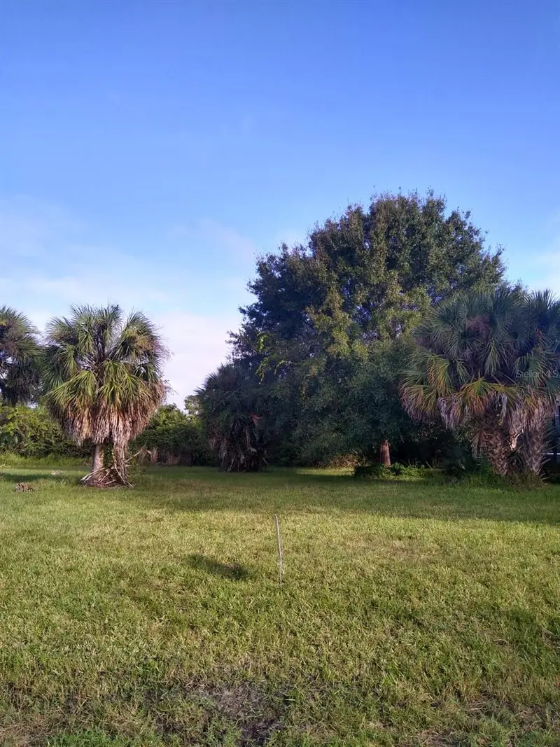 81 Long Meadow Pl, FL