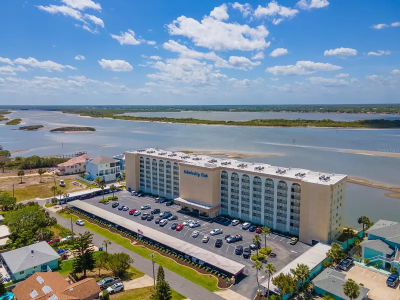 3606 S Peninsula Dr #703, FL