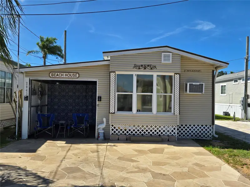 2043 Ketch Cir, FL