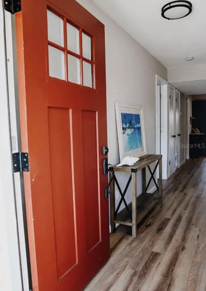 265 W Towne Pl, FL