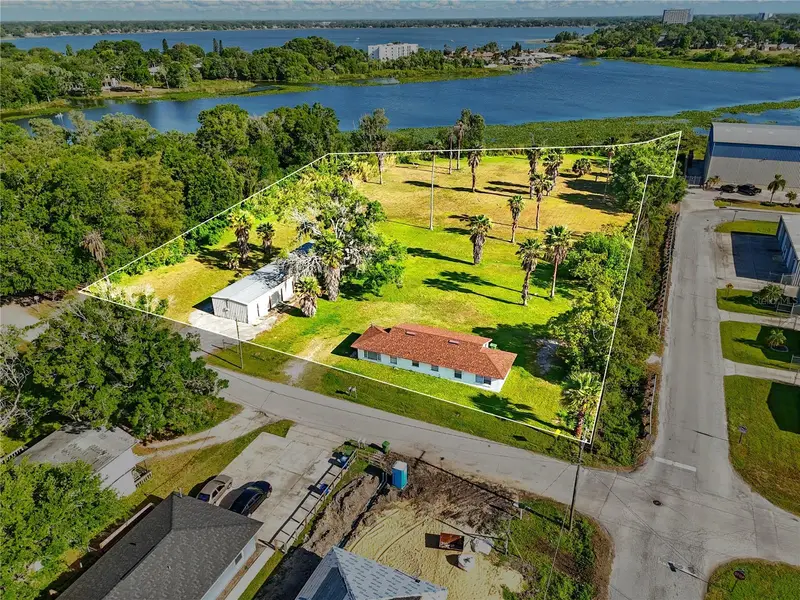 802 Avenue L Sw, FL