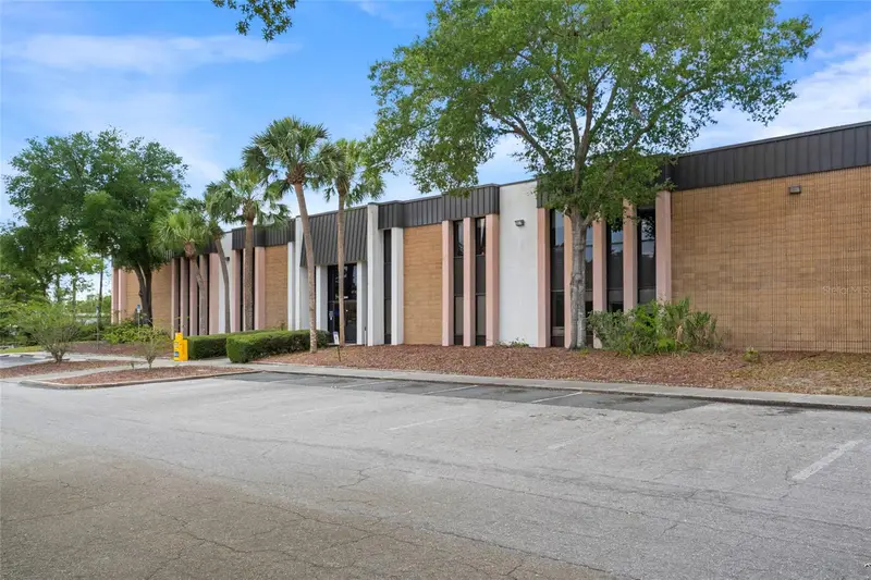 1624 N Meadowcrest Blvd #2, FL