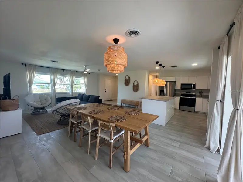 65 Oakland Hills Pl, FL