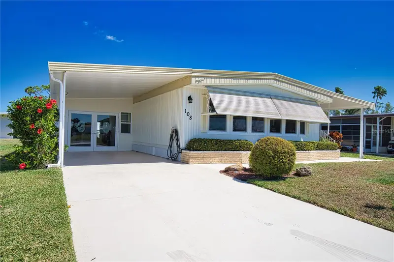 108 La Paloma, FL