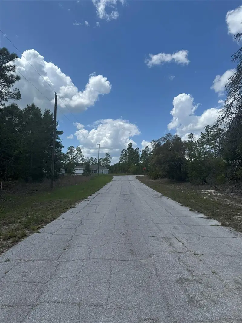 2984 W Liza Pl, FL