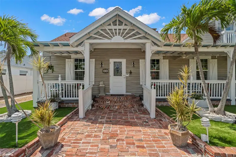 806 Narcissus Ave, FL