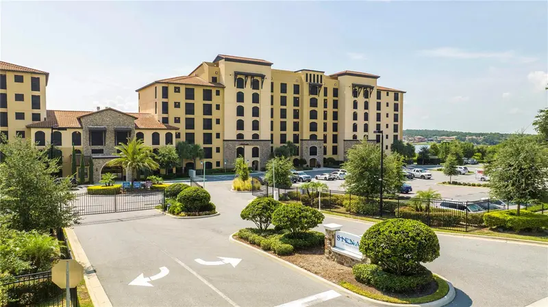 16300 County Road 455 #606, FL