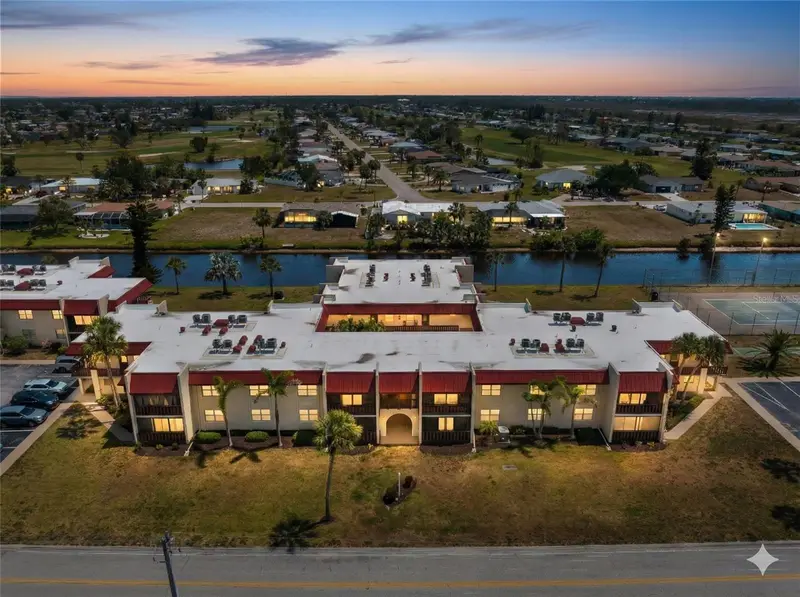 72 Boundary Blvd #226, FL