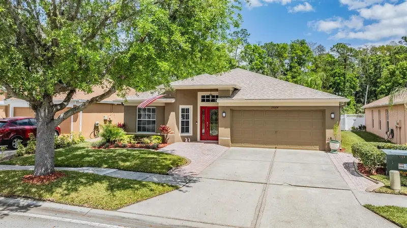 25324 Lexington Oaks Blvd, FL