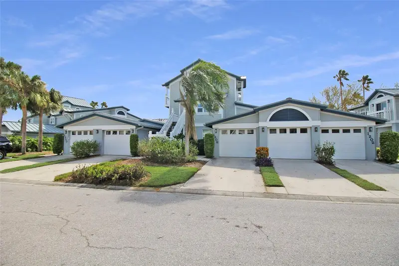1206 Siesta Bayside Dr #1206b, FL