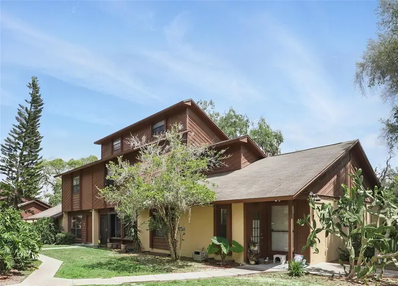 1005 Love Ln #25, FL
