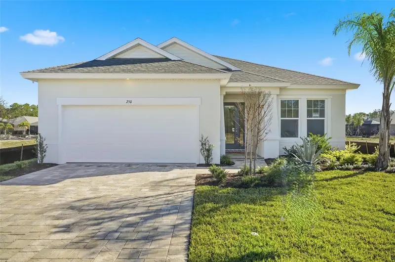 250 Hawthorn Ave, FL