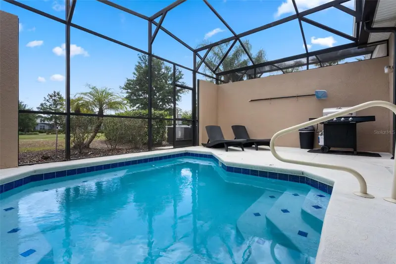 4722 Terrasonesta Dr, FL