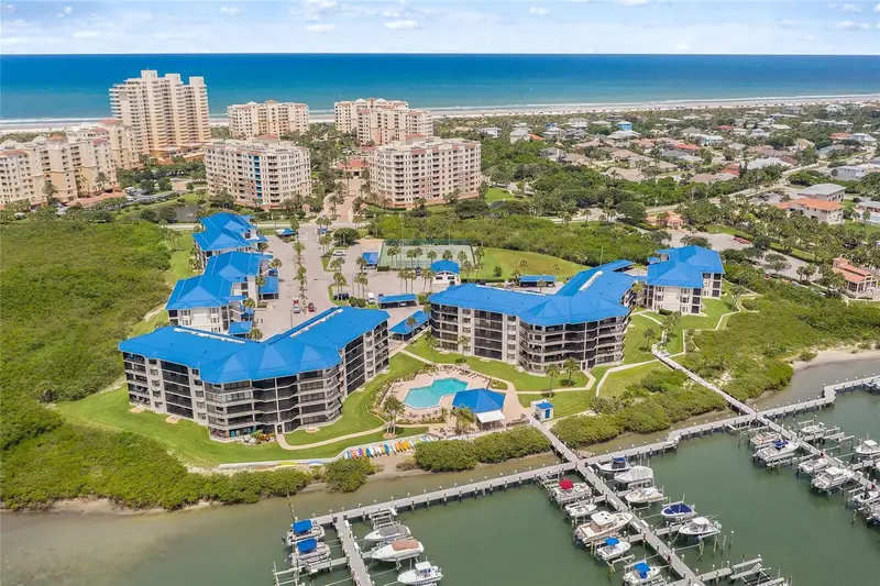 2700 N Peninsula Ave #215, FL