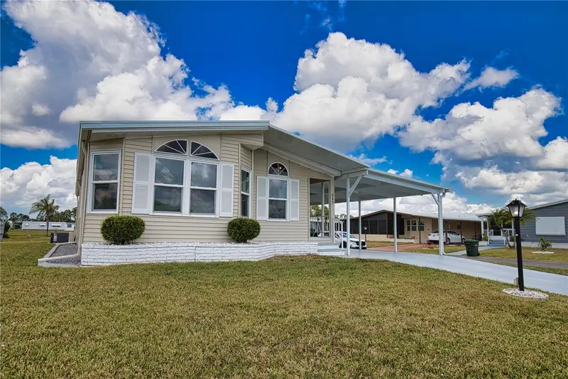 565 Madero, FL