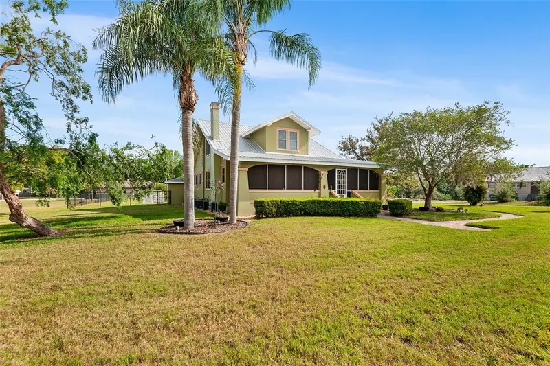 501 Main St, FL