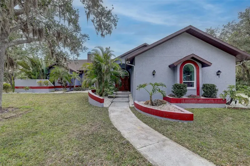 181 S Auburn Rd, FL