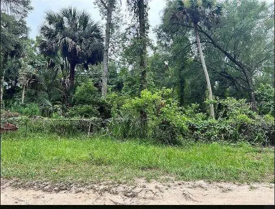 25040 E Avenue B, FL