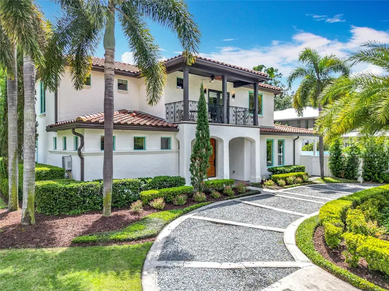 2614 Parkland Dr, FL
