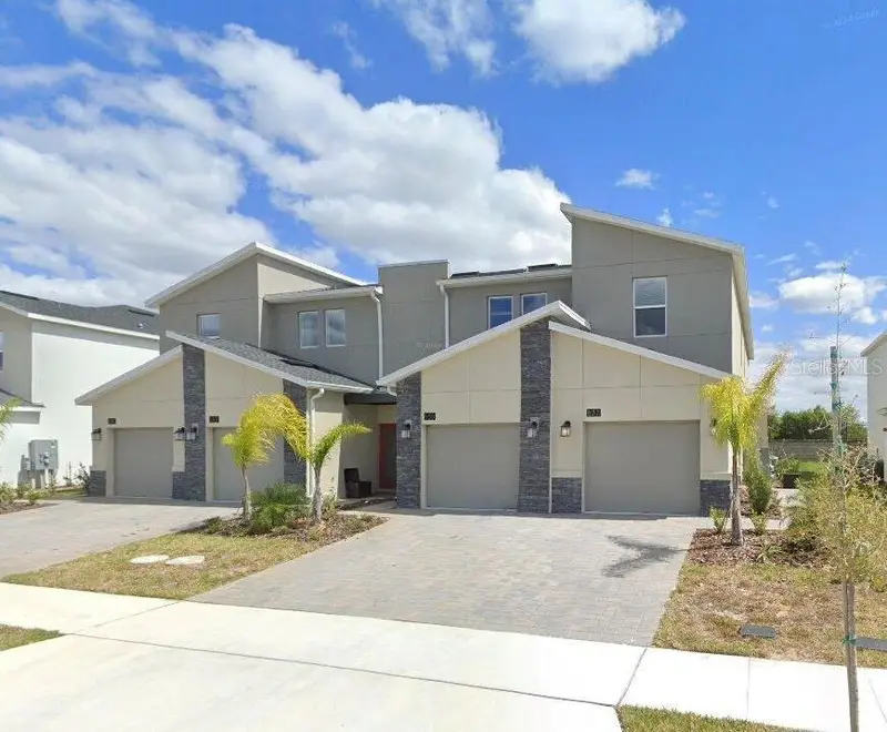 637 Ocean Course Ave, FL