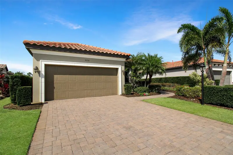 5336 Vaccaro Ct, FL