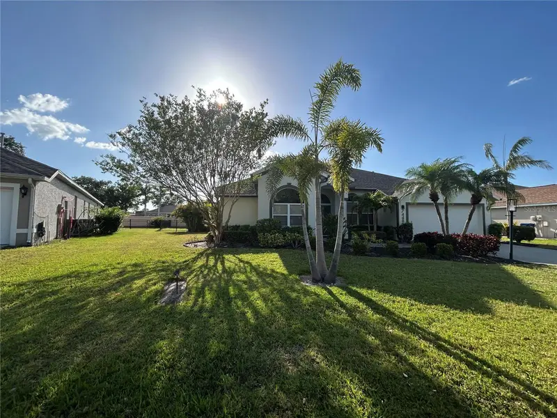 7448 39th Ct E, FL