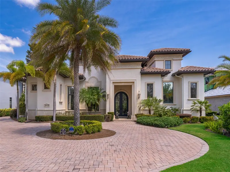 16020 Pendio Dr, FL