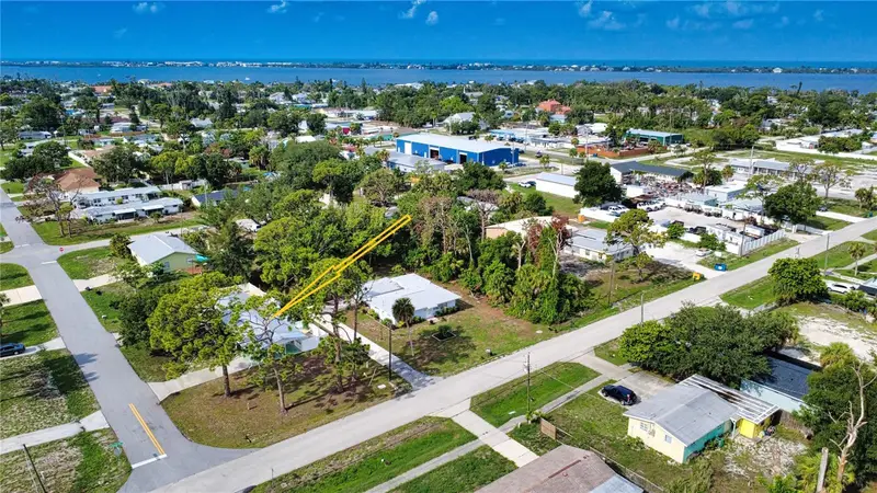 50 S New York Ave #2, FL