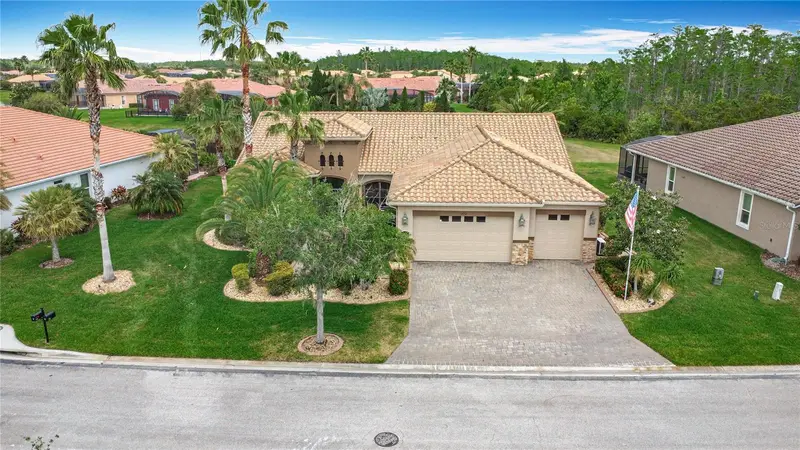 772 San Raphael St, FL