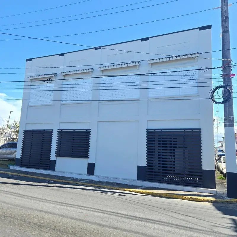 21 Eduardo Conde, PR
