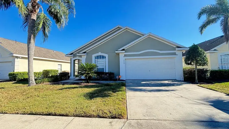 16732 Glenbrook Blvd, FL