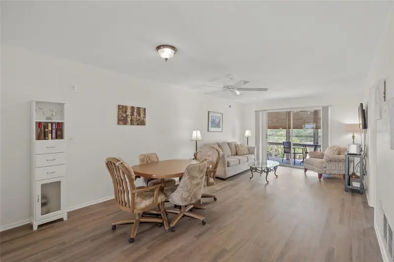708 Tamiami Trl S #319, FL
