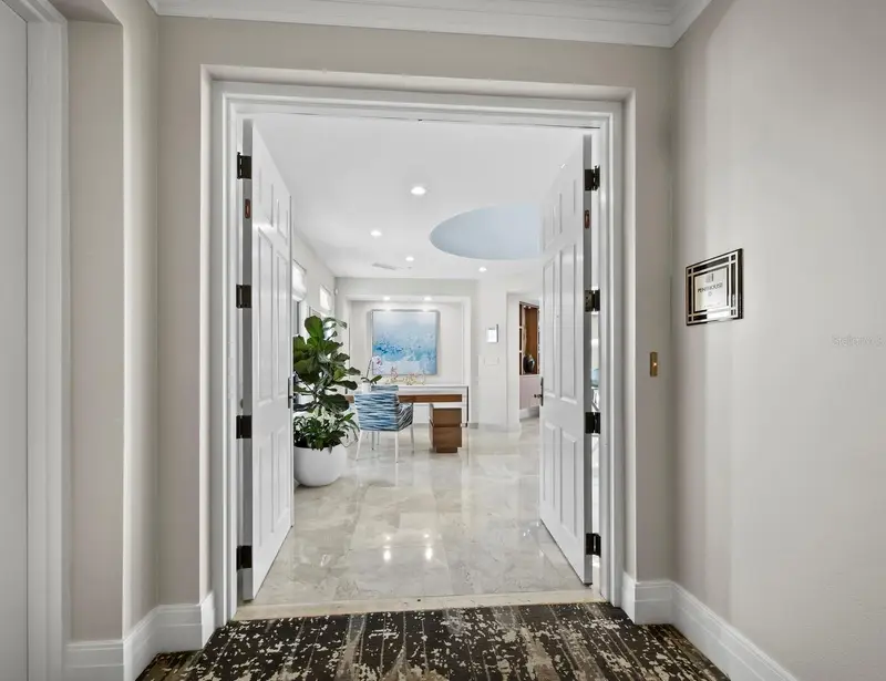 50 Central Ave #17phd, FL