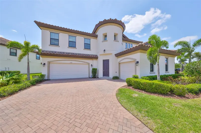 11909 Climbing Fern Ave, FL