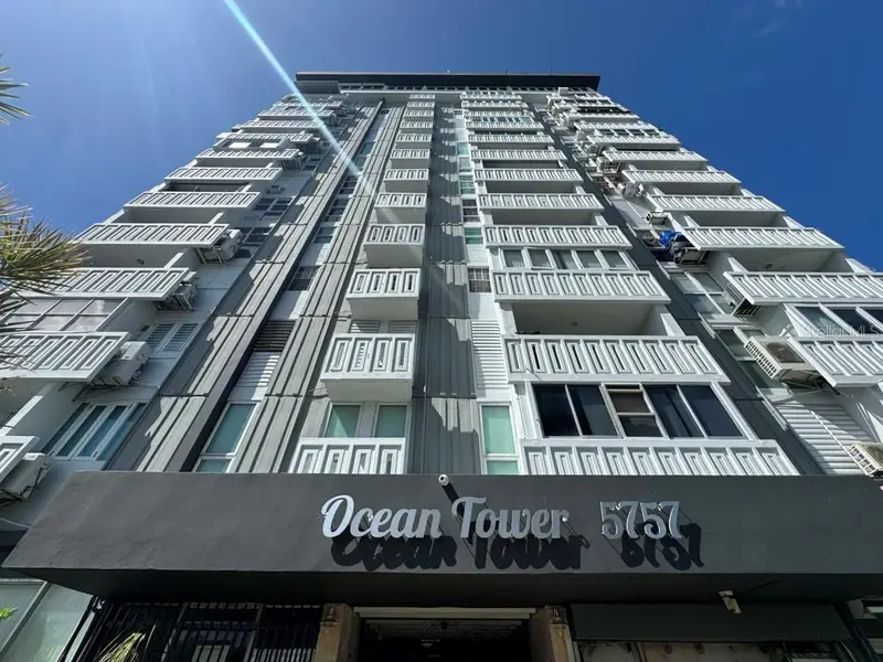 5757 Ave Isla Verde #Ph-3, PR