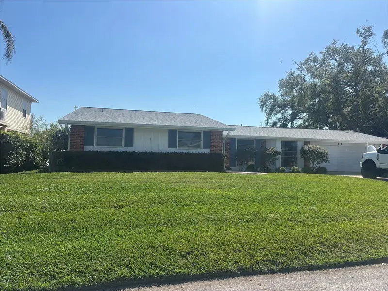 4411 Dolphin Ln, FL
